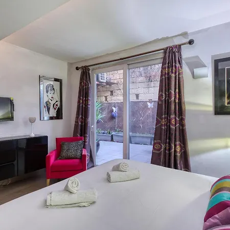 Sea-view Terrace Maisonette, Steps From Paceville By 360 Estates St. Julian's
