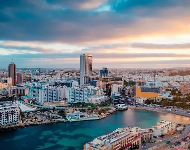 Sea-view Terrace Maisonette, Steps From Paceville By 360 Estates Διαμέρισμα Saint Julian's