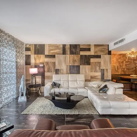 Sea-view Terrace Maisonette, Steps From Paceville By 360 Estates