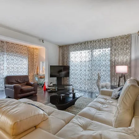 Sea-view Terrace Maisonette, Steps From Paceville By 360 Estates * St. Julian's