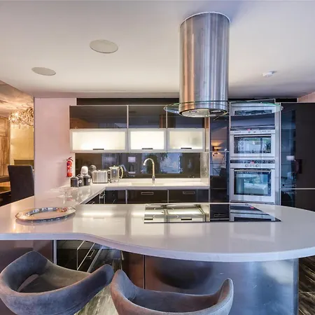 Apartament Sea-view Terrace Maisonette, Steps From Paceville By 360 Estates