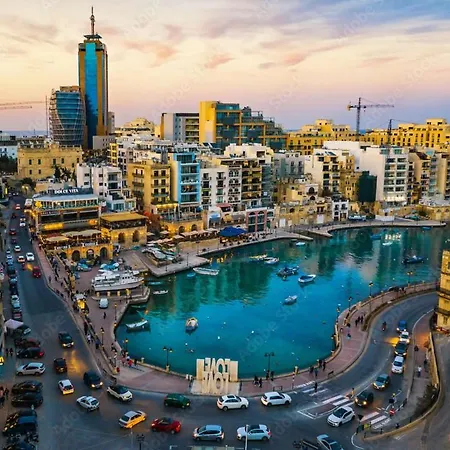 Apartament Sea-view Terrace Maisonette, Steps From Paceville By 360 Estates St. Julian's