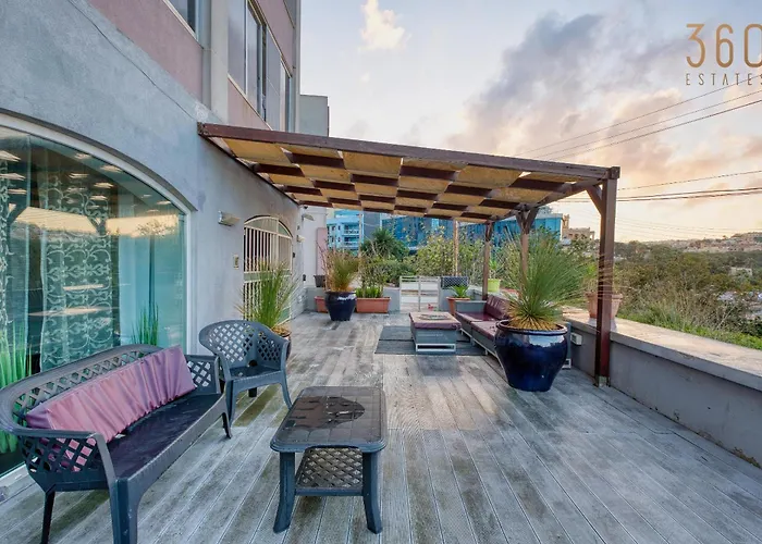 Sea-view Terrace Maisonette, Steps From Paceville By 360 Estates Saint Julian's