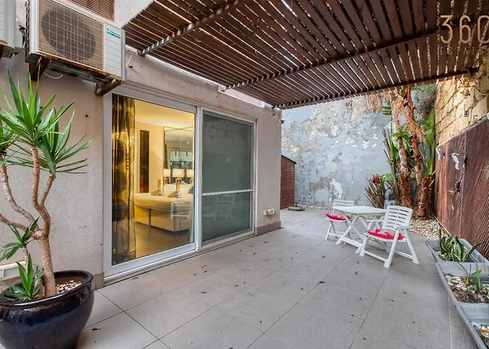 Lägenhet Sea-view Terrace Maisonette, Steps From Paceville By 360 Estates *