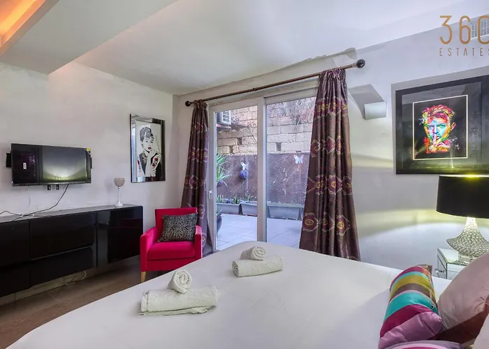 Sea-view Terrace Maisonette, Steps From Paceville By 360 Estates Saint Julian's