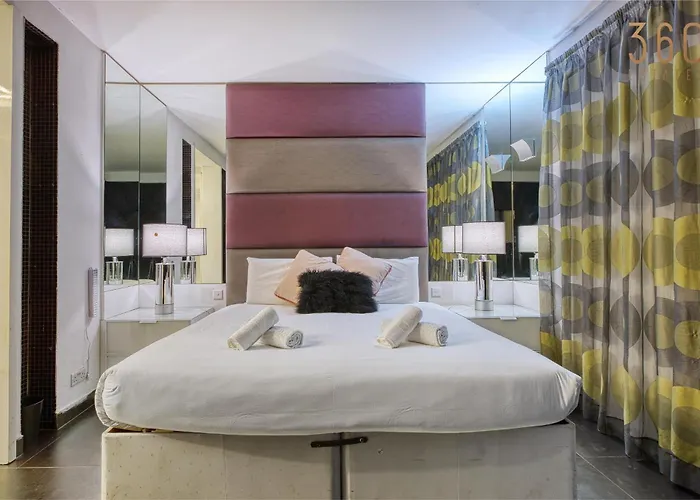 Sea-view Terrace Maisonette, Steps From Paceville By 360 Estates *